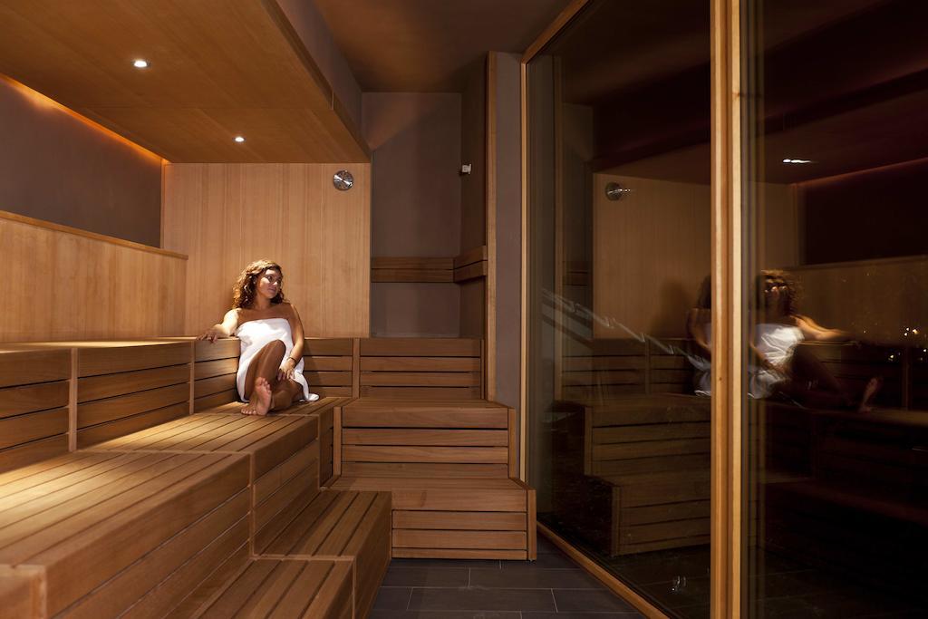 Hotel Arnica Scuol - Adults Only Exterior foto