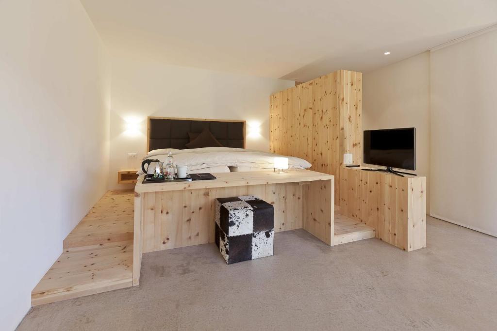 Hotel Arnica Scuol - Adults Only Habitación foto